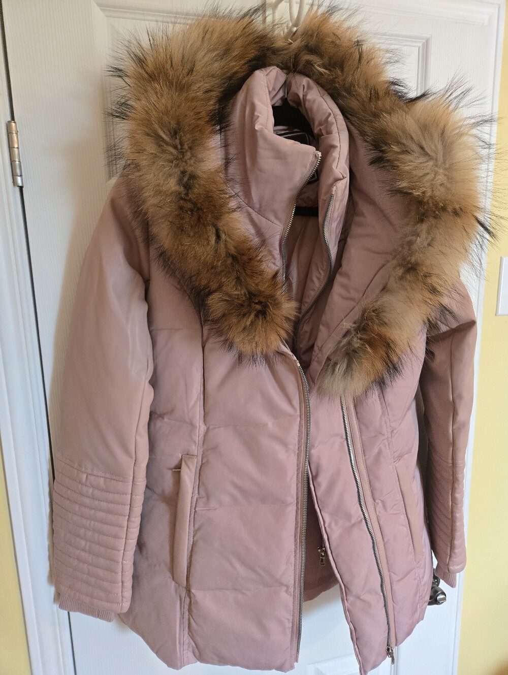 🦝NIC & FION Pink Raccoon Winter Coat For Women.